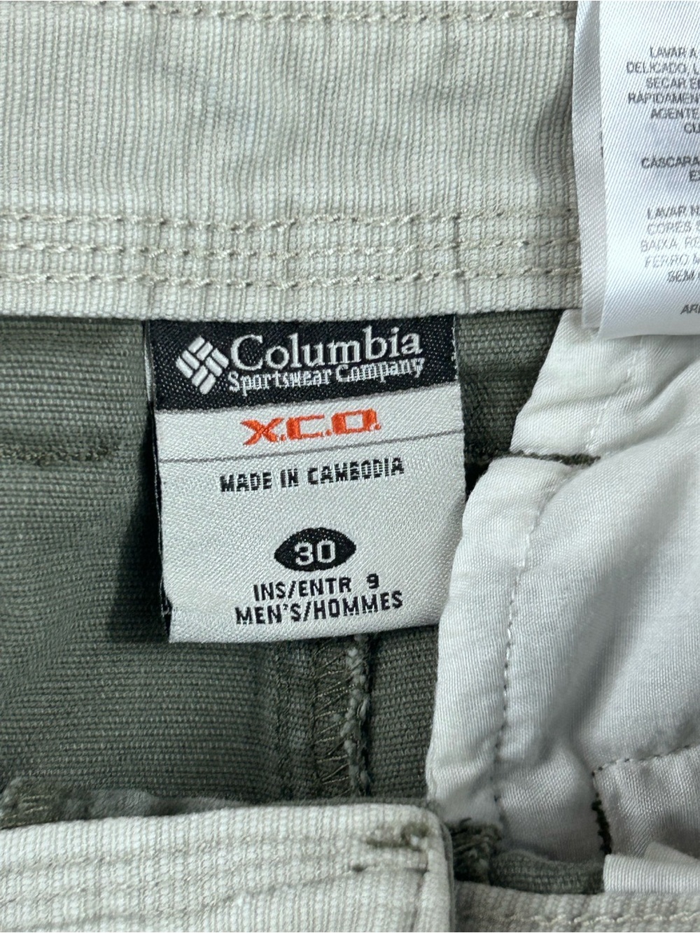 Columbia Cargo Shorts Bundle Mens 30 Gorpcore Hiking Utility Y2K - Picture 2 of 6